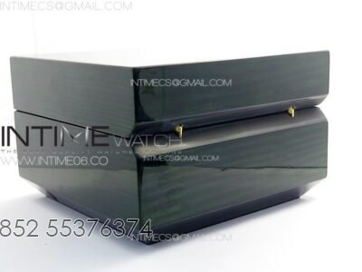 Audemars Piguet The Latest Version Box and Papers - Image 9